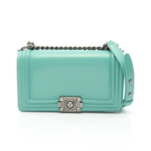 Chanel Boy Shoulder Bag Leather Green